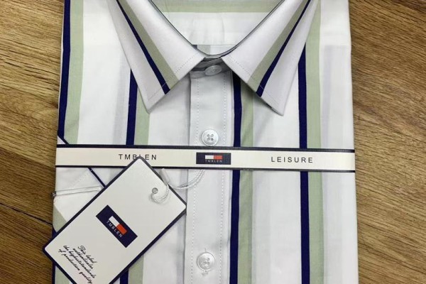 CHEMISE MANCHE COURTE